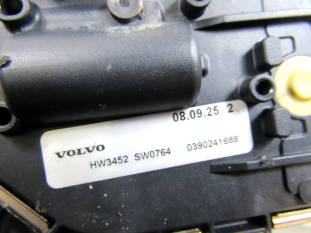 MOTORCEK PREDNJIH BRISALCEV OEM N. 390241688 ORIGINAL REZERVNI DEL VOLVO V50 545 R (2007 - 2012) BENZINA/ETANOLO LETNIK 2008