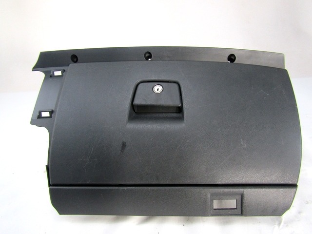 PREDAL ZA DOKUMENTE OEM N. 8626141 ORIGINAL REZERVNI DEL VOLVO V50 545 R (2007 - 2012) BENZINA/ETANOLO LETNIK 2008