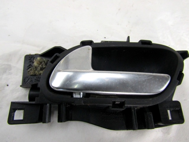 NOTRANJA KLJUKA  OEM N. 9683446877 ORIGINAL REZERVNI DEL CITROEN C3 PICASSO MK1R (2012 - 2017) DIESEL LETNIK 2015