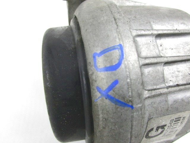 NOSILCI MOTORJA/DRUGO OEM N. 6768800 ORIGINAL REZERVNI DEL BMW SERIE 3 BER/SW/COUPE/CABRIO E90/E91/E92/E93 LCI R (2009 - 2012) DIESEL LETNIK 2009