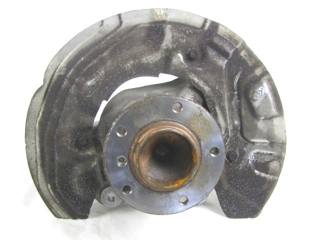 VRTLJIVI LEZAJ DESNO / PESTO KOLESA Z LEZAJEM SPREDAJ OEM N. 31216764444 ORIGINAL REZERVNI DEL BMW SERIE 3 BER/SW/COUPE/CABRIO E90/E91/E92/E93 (2005 -2009) BENZINA LETNIK 2006