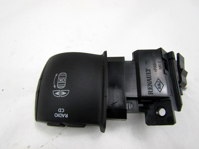 MULTIFUNKCIJSKI VOLAN OEM N. 255520013R ORIGINAL REZERVNI DEL RENAULT MEGANE MK3 BZ0/1 B3 DZ0/1 KZ0/1 BER/SPORTOUR/ESTATE (2009 - 2015) DIESEL LETNIK 2011