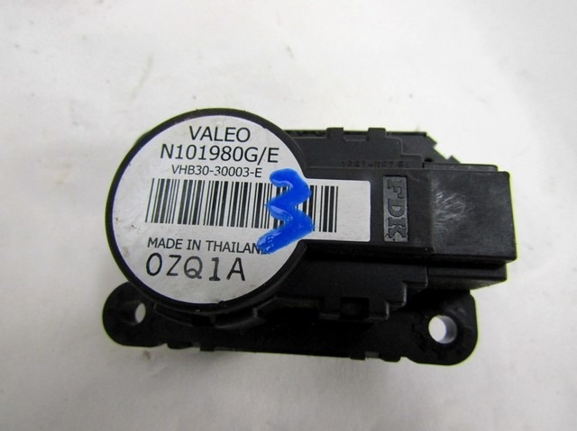 MOTORCEK OGREVANJA OEM N. N101980G ORIGINAL REZERVNI DEL RENAULT MEGANE MK3 BZ0/1 B3 DZ0/1 KZ0/1 BER/SPORTOUR/ESTATE (2009 - 2015) DIESEL LETNIK 2011