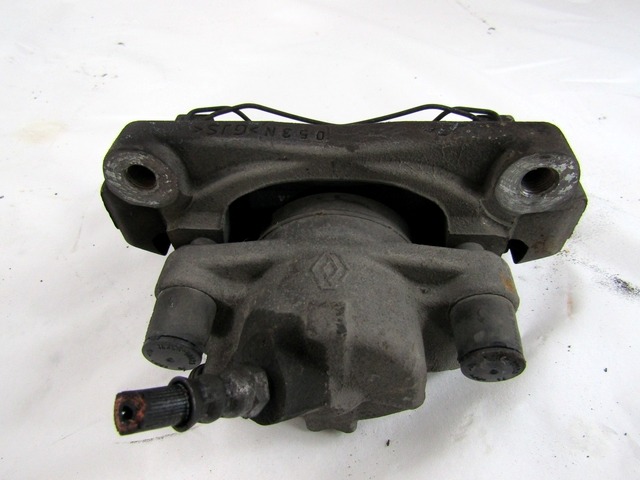 SPREDNJE DESNE ZAVORNE CELJUSTI  OEM N. 410018218R ORIGINAL REZERVNI DEL RENAULT MEGANE MK3 BZ0/1 B3 DZ0/1 KZ0/1 BER/SPORTOUR/ESTATE (2009 - 2015) DIESEL LETNIK 2011