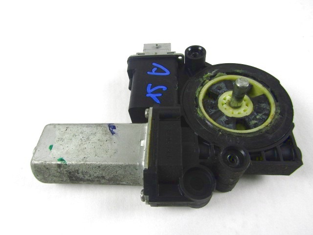 DVIZNI MEHANIZEM SPREDNIH STEKEL  OEM N. 28138 Motorino alzacristallo porta anteriore ORIGINAL REZERVNI DEL LANCIA DELTA 844 MK3 (2008 - 2014) DIESEL LETNIK 2009