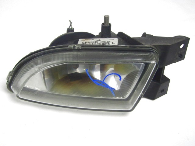 LEVA MEGLENKA OEM N. 51775550 ORIGINAL REZERVNI DEL LANCIA DELTA 844 MK3 (2008 - 2014) DIESEL LETNIK 2009