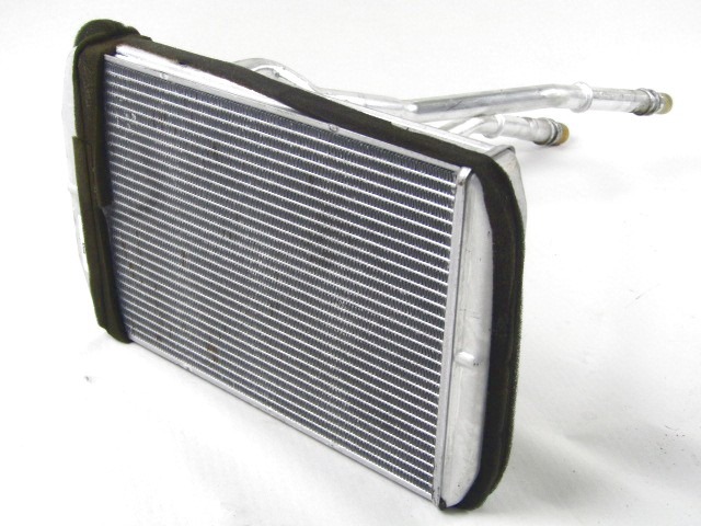 GRELEC RADIATORJA OEM N. 77364969 ORIGINAL REZERVNI DEL LANCIA DELTA 844 MK3 (2008 - 2014) DIESEL LETNIK 2009