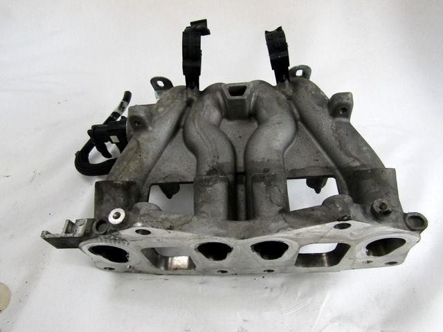 SESALNI KOLEKTOR OEM N. 55180016 ORIGINAL REZERVNI DEL FIAT PUNTO 188 MK2 R (2003 - 2011) BENZINA/METANO LETNIK 2009