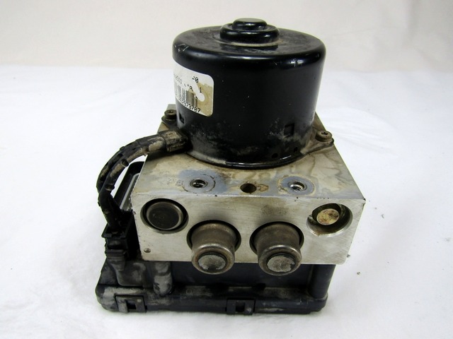 ABS AGREGAT S PUMPO OEM N. 04721427AE ORIGINAL REZERVNI DEL CHRYSLER VOYAGER NS GS MK3 (1996 - 2000) DIESEL LETNIK 2000