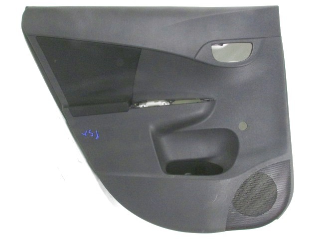 VRATNI PANEL OEM N. PNPSTSUTREZIABR5P ORIGINAL REZERVNI DEL SUBARU TREZIA (2011 - 2014)BENZINA LETNIK 2011