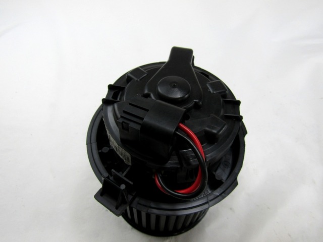 VENTILATOR  KABINE  OEM N. (D)T1013140A ORIGINAL REZERVNI DEL PEUGEOT 2008 U (2013 - 2019) DIESEL LETNIK 2016