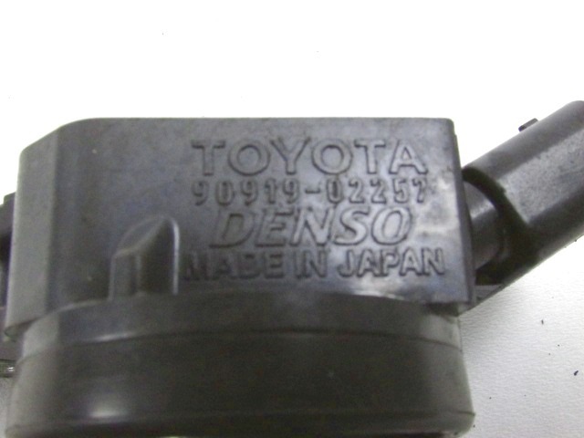 VZIGALNE TULJAVE OEM N. 90919-02257 ORIGINAL REZERVNI DEL SUBARU TREZIA (2011 - 2014)BENZINA LETNIK 2011