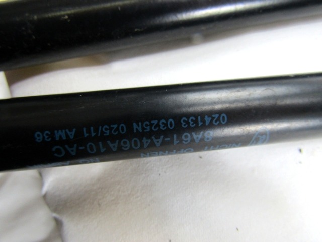 AMORTIZERJI PRTLJAZNIH VRAT  OEM N. 8A61-A406A10-AC ORIGINAL REZERVNI DEL FORD FIESTA CB1 CNN MK6 (09/2008 - 11/2012) DIESEL LETNIK 2011