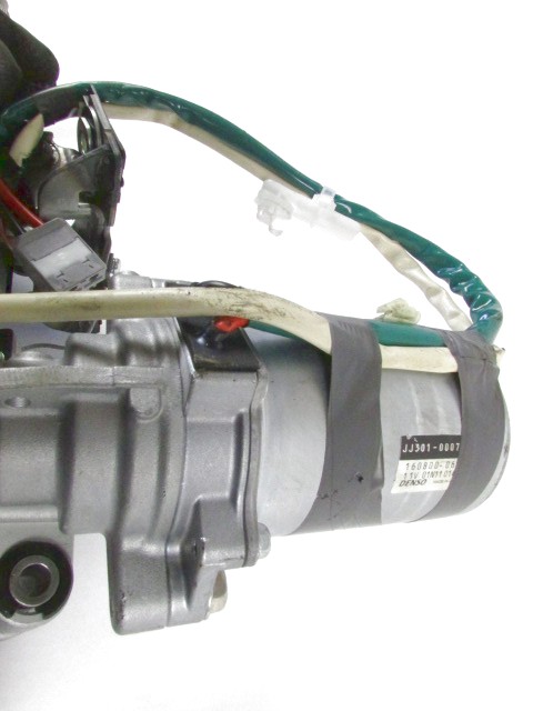 VOLANSKI DROG OEM N. 45250-52602 ORIGINAL REZERVNI DEL SUBARU TREZIA (2011 - 2014)BENZINA LETNIK 2011