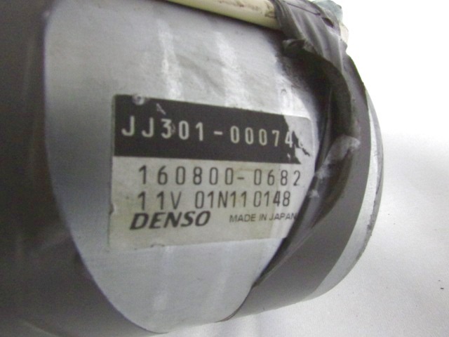 VOLANSKI DROG OEM N. 45250-52602 ORIGINAL REZERVNI DEL SUBARU TREZIA (2011 - 2014)BENZINA LETNIK 2011