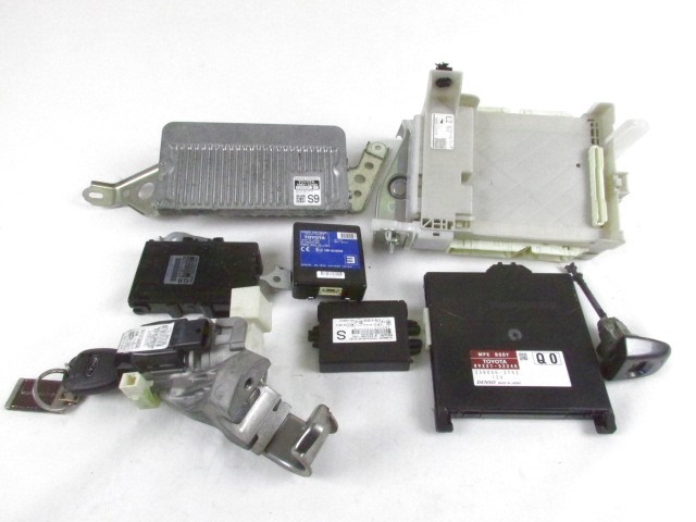 KOMPLET ODKLEPANJE IN VZIG  OEM N. 9792 KIT ACCENSIONE AVVIAMENTO ORIGINAL REZERVNI DEL SUBARU TREZIA (2011 - 2014)BENZINA LETNIK 2011