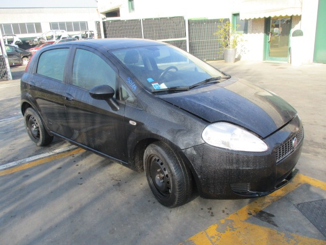 FIAT GRANDE PUNTO 1.2 B 48KW 5M 5P (2008) RICAMBI IN MAGAZZINO