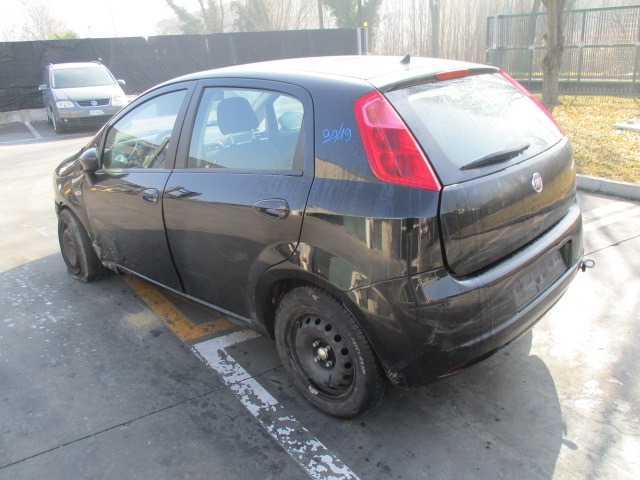 FIAT GRANDE PUNTO 1.2 B 48KW 5M 5P (2008) RICAMBI IN MAGAZZINO