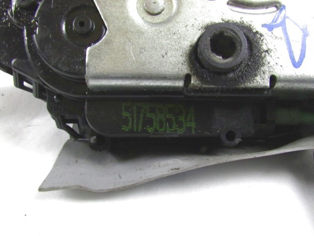 CENTRALNO ZAKLEPANJE ZADNJIH DESNIH VRAT OEM N. 51758534 ORIGINAL REZERVNI DEL FIAT CROMA 194 MK2 (2005 - 10/2007)  DIESEL LETNIK 2007