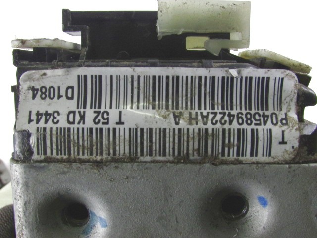 CENTRALNI ZAKLEP SPREDNJIH VRAT  OEM N. 04589422AH ORIGINAL REZERVNI DEL JEEP COMPASS MK49 MK1 R (2011 - 2017)DIESEL LETNIK 2012