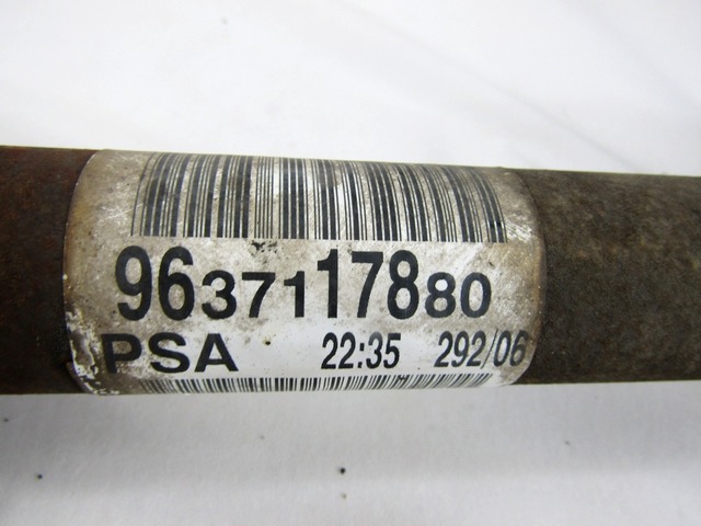 DESNA SPREDNJA POGONSKA GRED  OEM N. 9637117880 ORIGINAL REZERVNI DEL PEUGEOT 307 3A/B/C/E/H BER/SW/CABRIO (2001 - 2009) DIESEL LETNIK 2006