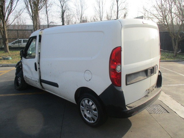 FIAT DOBLO 1.6 D 77KW 5M 2P (2010) RICAMBI IN MAGAZZINO