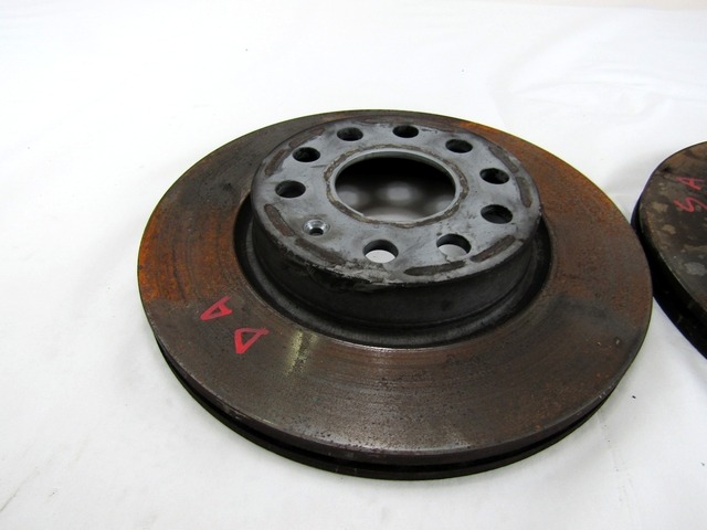 SPREDNJI ZAVORNI DISKI OEM N. 1K0615301AS ORIGINAL REZERVNI DEL VOLKSWAGEN CADDY 2KB 2KJ 2CB 2CJ MK3 (2004 - 2010)DIESEL LETNIK 2006