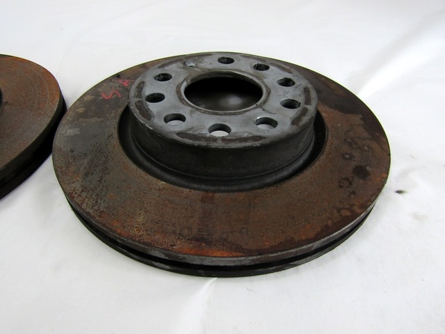 SPREDNJI ZAVORNI DISKI OEM N. 1K0615301AS ORIGINAL REZERVNI DEL VOLKSWAGEN CADDY 2KB 2KJ 2CB 2CJ MK3 (2004 - 2010)DIESEL LETNIK 2006