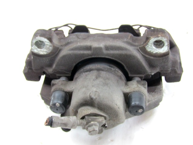 SPREDNJE DESNE ZAVORNE CELJUSTI  OEM N. 1K0615124E ORIGINAL REZERVNI DEL VOLKSWAGEN TOURAN 1T2 MK1 R1 (2006 - 2010)BENZINA/METANO LETNIK 2009