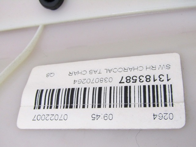 NOTRANJA OBLOGA ZADNJEGA BOKA  OEM N. 13183587 ORIGINAL REZERVNI DEL OPEL ASTRA H A04 L48,L08,L35,L67 5P/3P/SW (2004 - 2007) DIESEL LETNIK 2007