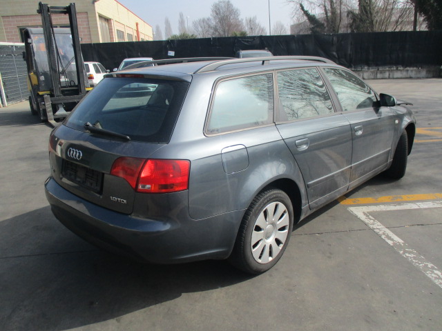 AUDI A4 SW 1.9 D 85KW 5M 5P (2006) RICAMBI IN MAGAZZINO