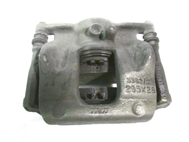 SPREDNJE LEVE ZAVORNE CELJUSTI  OEM N. A0004213981 ORIGINAL REZERVNI DEL MERCEDES GLA W156 (DAL 2013)DIESEL LETNIK 2015