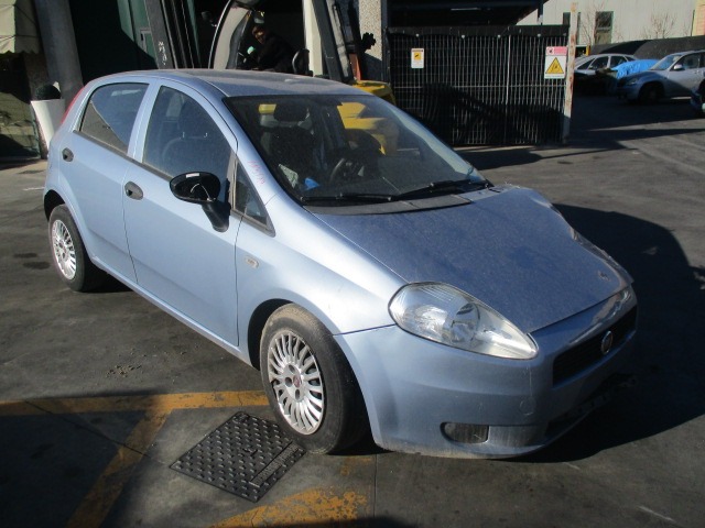 FIAT GRANDE PUNTO 1.2 B 48KW 5M 5P (2008) RICAMBI IN MAGAZZINO 