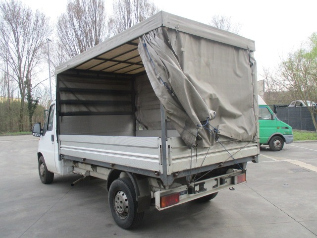 FIAT DUCATO 2.8 D 64KW 5M 2P (2002) RICAMBI IN MAGAZZINO