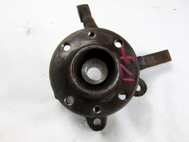 VRTLJIVI LEZAJ DESNO / PESTO KOLESA Z LEZAJEM SPREDAJ OEM N. 8200207309 ORIGINAL REZERVNI DEL RENAULT CLIO B/C57 5/357 MK1 (1990 - 03/1998)BENZINA LETNIK 1994