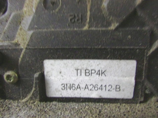 CENTRALNO ZAKLEPANJE ZADNJIH DESNIH VRAT OEM N. 3N6A-A26412-B ORIGINAL REZERVNI DEL MAZDA 3 MK1 BK (2003 - 2009)DIESEL LETNIK 2005