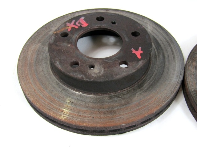 SPREDNJI ZAVORNI DISKI OEM N. 40206-9C100 ORIGINAL REZERVNI DEL NISSAN VANETTE CARGO HC23 (1994 - 2001)DIESEL LETNIK 1997