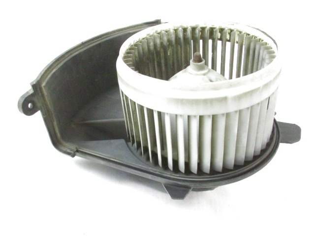 VENTILATOR  KABINE  OEM N. SF2130100 ORIGINAL REZERVNI DEL RENAULT MASTER JV FV EV HV UV MK3 (DAL 2010)DIESEL LETNIK 2011