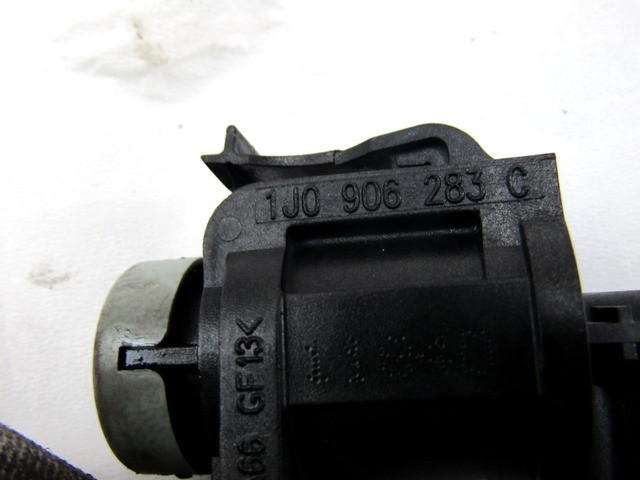 ELEKTROVENTIL  OEM N. 1J0906283C ORIGINAL REZERVNI DEL SEAT LEON 1M1 MK1 (2000 - 2005)DIESEL LETNIK 2005