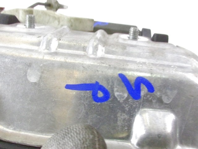 ZUNANJA KLJUKA ZADNJA LEVA VRATA OEM N. 24443948 ORIGINAL REZERVNI DEL OPEL ASTRA G T98 5P/3P/SW (1998 - 2003) DIESEL LETNIK 2002