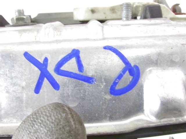 ZUNANJA KLJUKA ZADNJA DESNA VRATA OEM N. 24443949 ORIGINAL REZERVNI DEL OPEL ASTRA G T98 5P/3P/SW (1998 - 2003) DIESEL LETNIK 2002