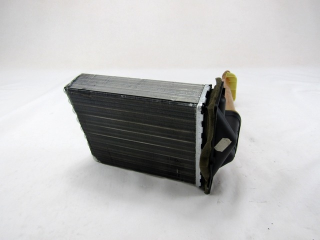 GRELEC RADIATORJA OEM N. 77364840 ORIGINAL REZERVNI DEL FIAT 500 CINQUECENTO 312 MK3 (2007 - 2015) DIESEL LETNIK 2008