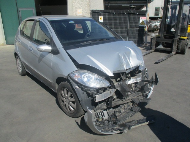 MERCEDES CLASSE A 150 W169 1.5 B 70KW 5M 5P (2005) RICAMBI IN MAGAZZINO