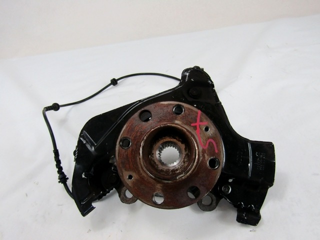 LEVI VRTLJIVI LEZAJ / PESTO KOLESA Z LEZAJEM SPREDAJ OEM N. 51776378 ORIGINAL REZERVNI DEL FIAT GRANDE PUNTO 199 (2005 - 2012) BENZINA LETNIK 2007