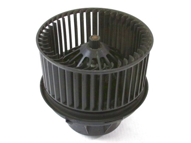 VENTILATOR  KABINE  OEM N. 3M5H-18456-EC ORIGINAL REZERVNI DEL FORD FOCUS DA HCP DP MK2 BER/SW (2005 - 2008) DIESEL LETNIK 2007