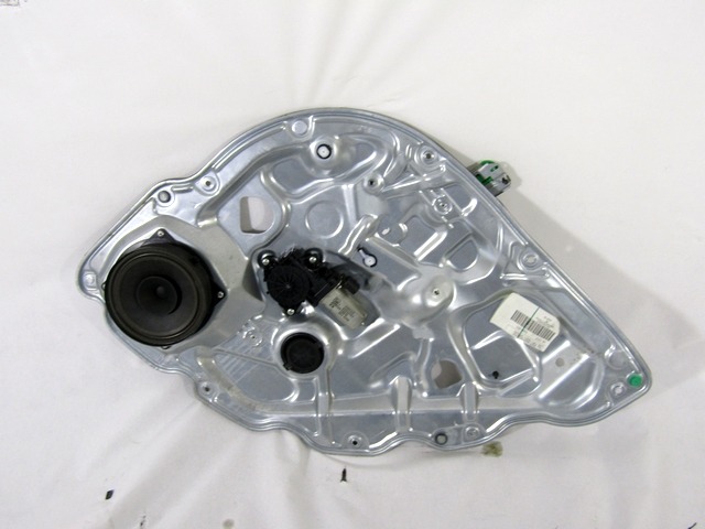 MEHANIZEM DVIGA ZADNJIH STEKEL  OEM N. 23357 SISTEMA ALZACRISTALLO PORTA POSTERIORE ELETT ORIGINAL REZERVNI DEL LANCIA MUSA 350 (2004 - 2007) DIESEL LETNIK 2007