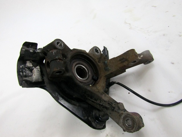 VRTLJIVI LEZAJ DESNO / PESTO KOLESA Z LEZAJEM SPREDAJ OEM N. 50702487 ORIGINAL REZERVNI DEL LANCIA MUSA 350 (2004 - 2007) DIESEL LETNIK 2007