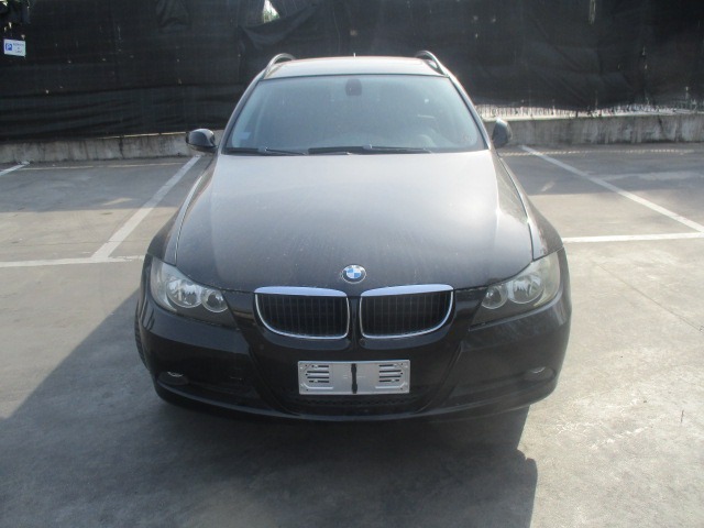 BMW SERIE 3 320 D E91 2.0 D 130KW AUT 5P (2008) RICAMBI IN MAGAZZINO