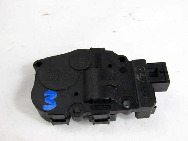 MOTORCEK OGREVANJA OEM N. CZ113930-0711 ORIGINAL REZERVNI DEL BMW SERIE 3 BER/SW/COUPE/CABRIO E90/E91/E92/E93 (2005 -2009) DIESEL LETNIK 2008