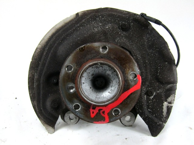 VRTLJIVI LEZAJ DESNO / PESTO KOLESA Z LEZAJEM SPREDAJ OEM N. 31216764444 ORIGINAL REZERVNI DEL BMW SERIE 3 BER/SW/COUPE/CABRIO E90/E91/E92/E93 (2005 -2009) DIESEL LETNIK 2008